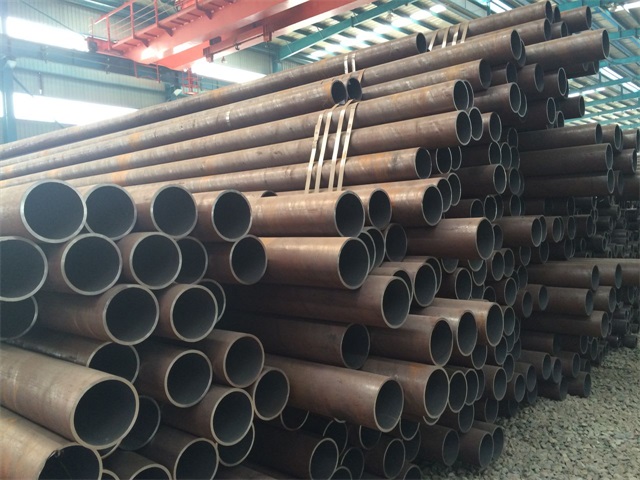 重庆化肥设备用高压无缝钢管